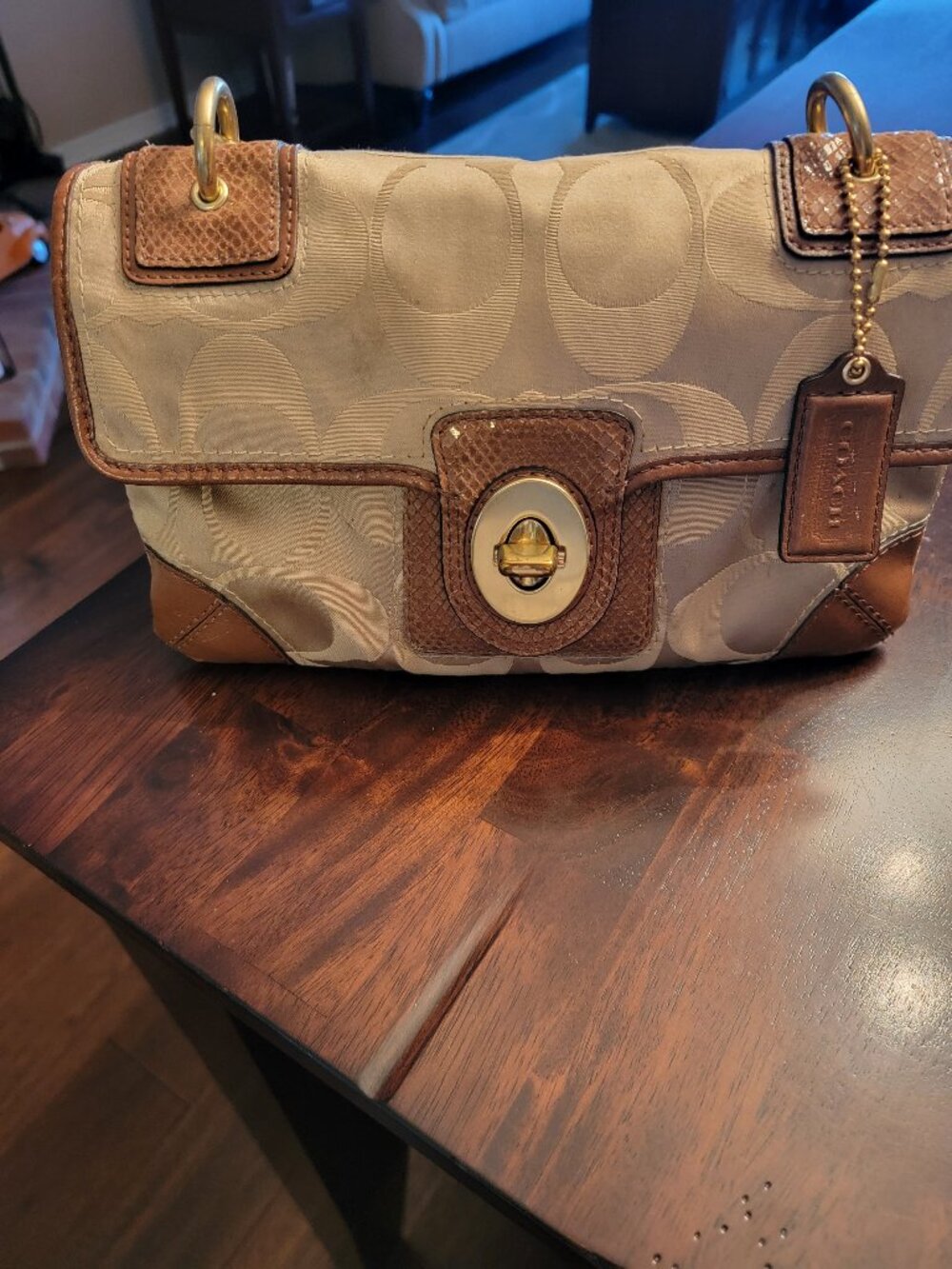 Coach Peyton sateen shoulder bag khaki